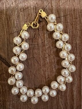 Avon White Pearl Double-Row Bracelet with Gold-Tone Links